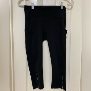 Lululemon 26” Running Leggings; like new; Size 6